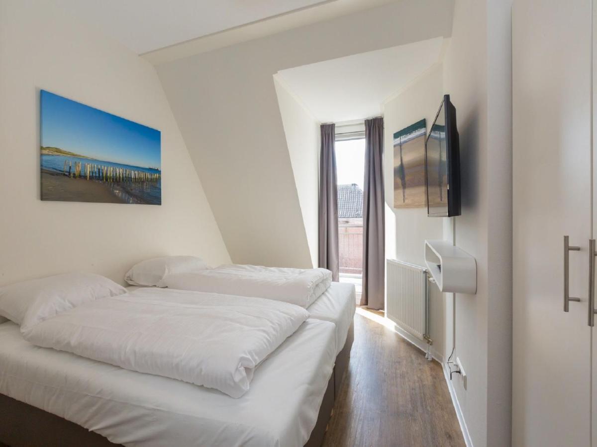 Apartment Near Beach In Заутеланде Экстерьер фото