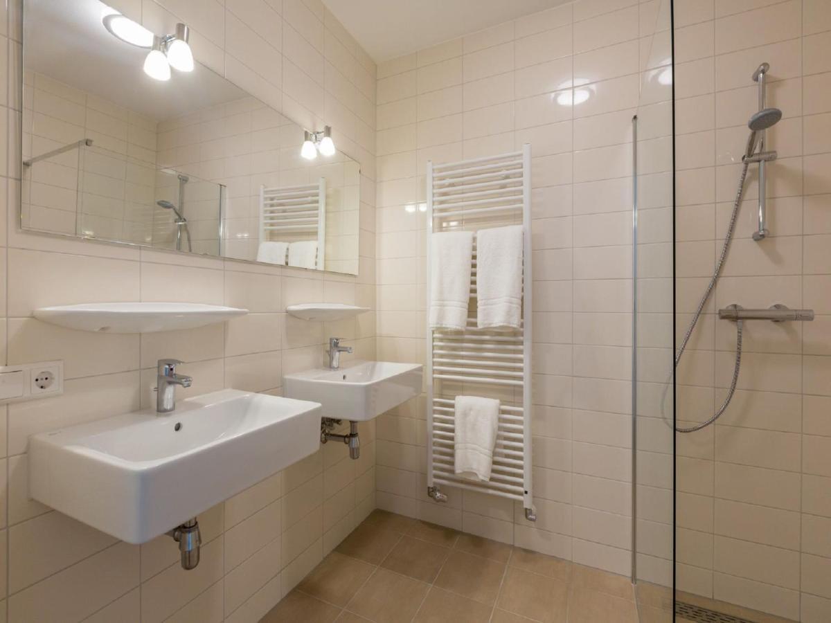 Apartment Near Beach In Заутеланде Экстерьер фото